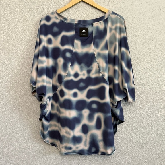 Adidas x Honore Collab Training Shirt Size 2X in Hazy Emerald EUC - Picture 5 of 8